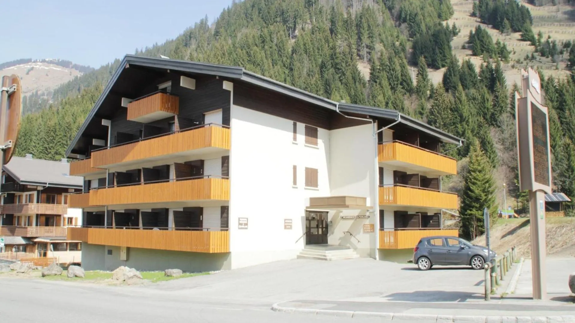 Chalet for 6 people in France Châtel
